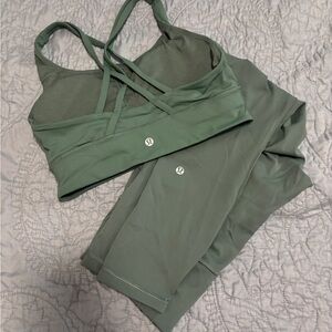 Green/Blue Sports Bra and Leggings Set